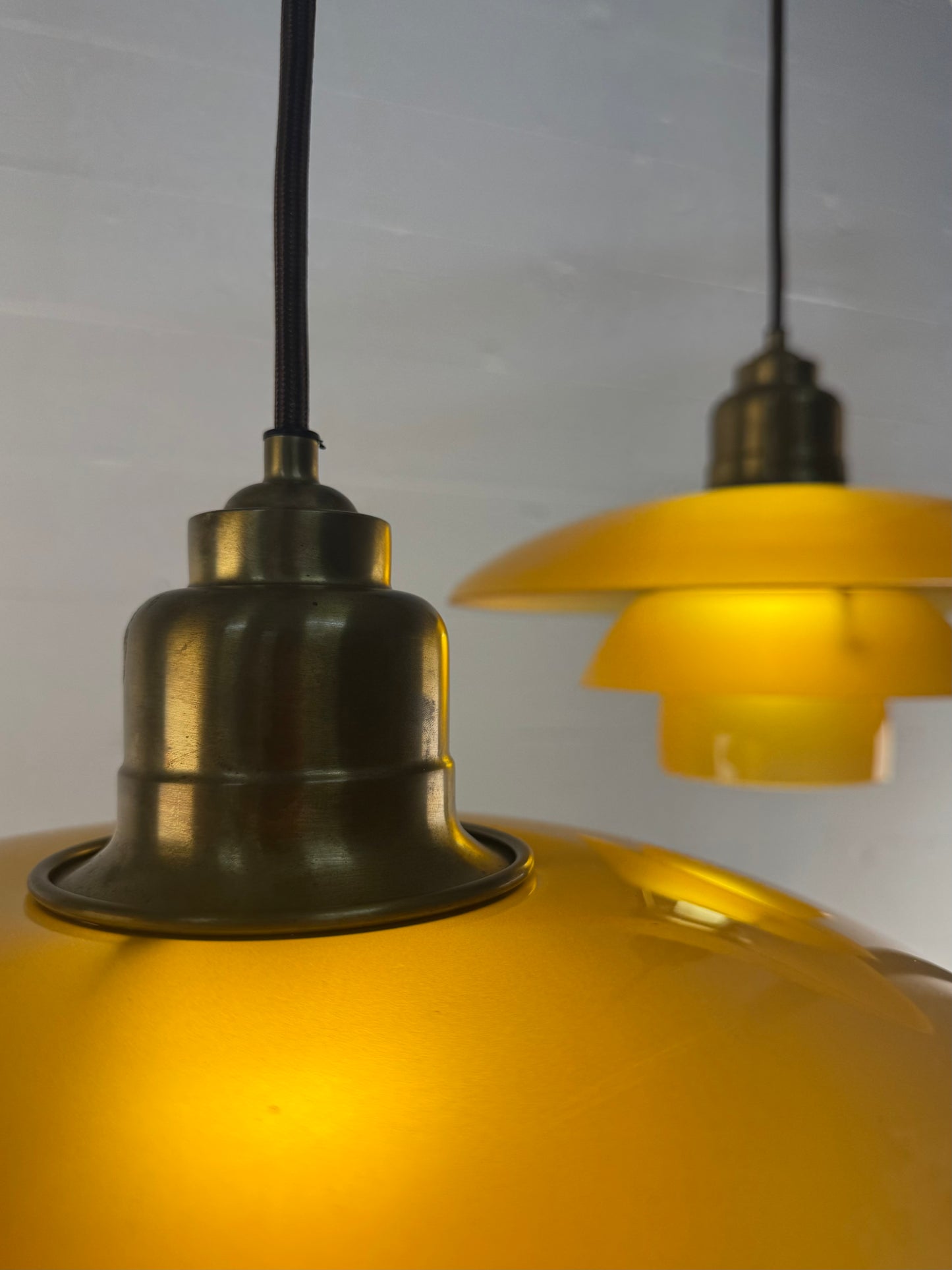 Poul Henningsen ‘PH 3½-3’ Louis Poulsen.