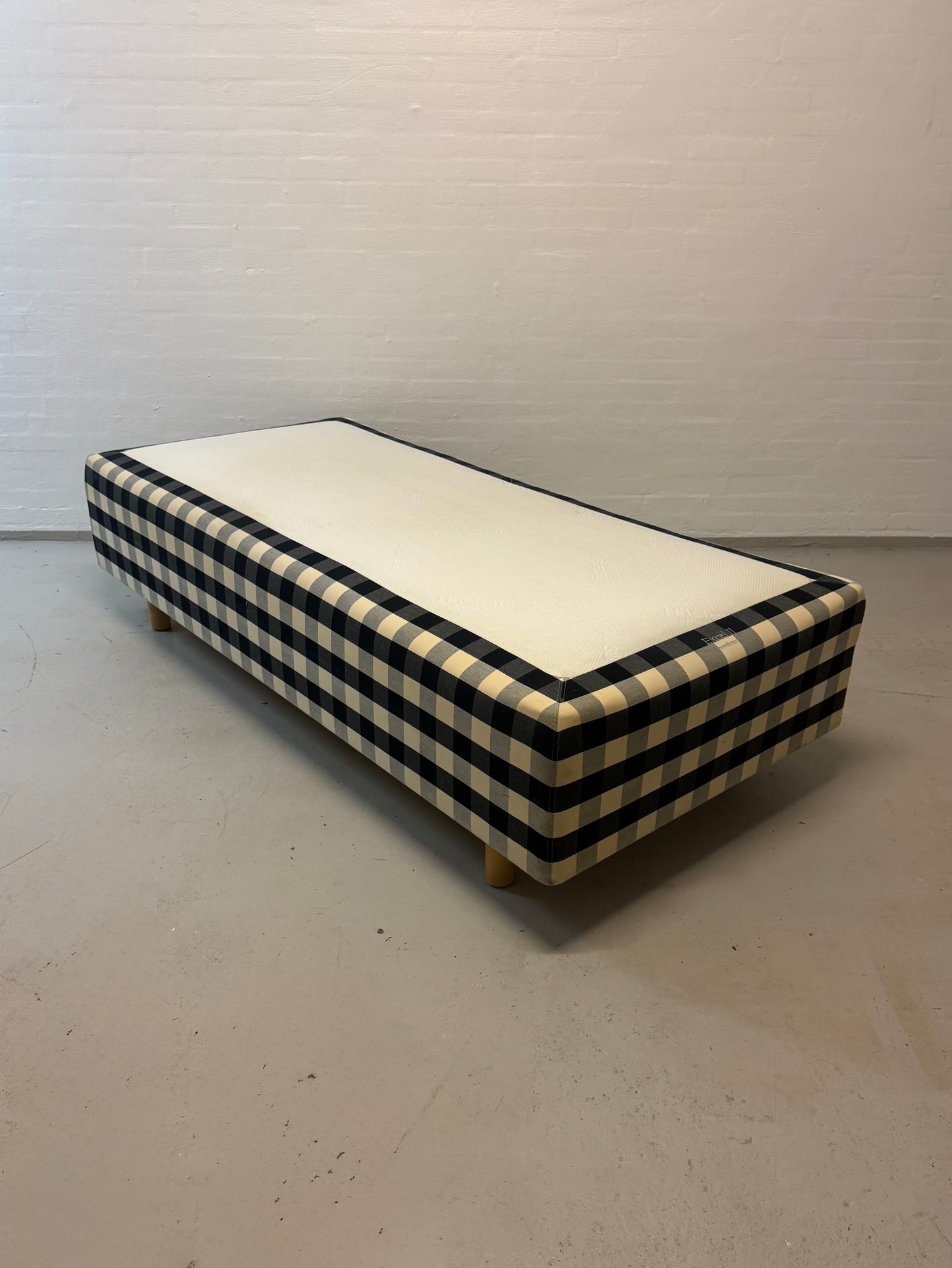 Hästens Excel 2 enkeltseng – 90x200 cm
