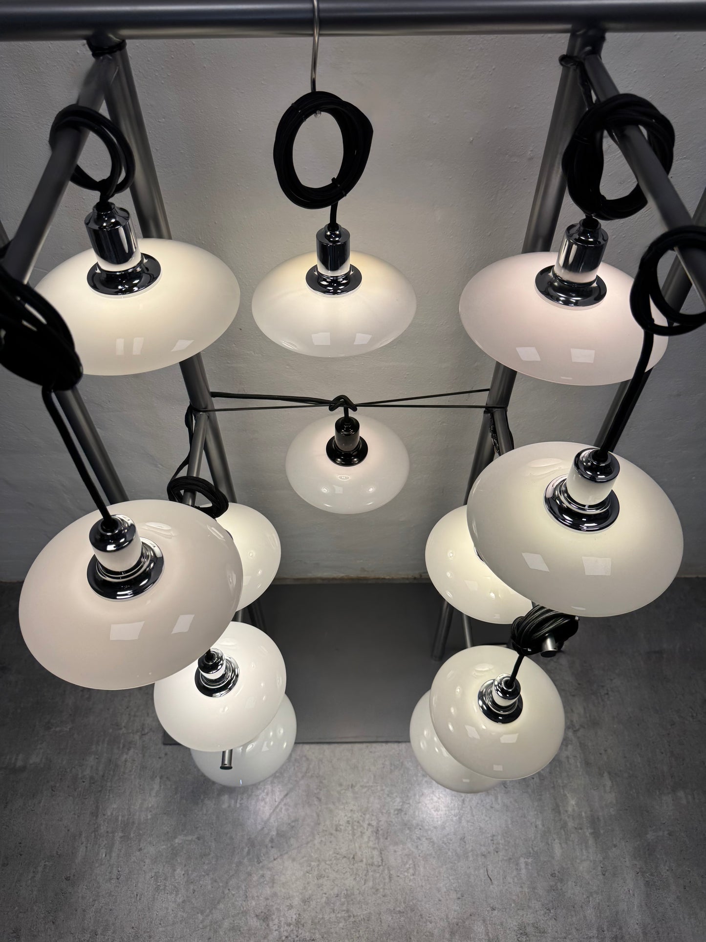 Poul Henningsen, “PH 2/1” pendel Louis Poulsen.