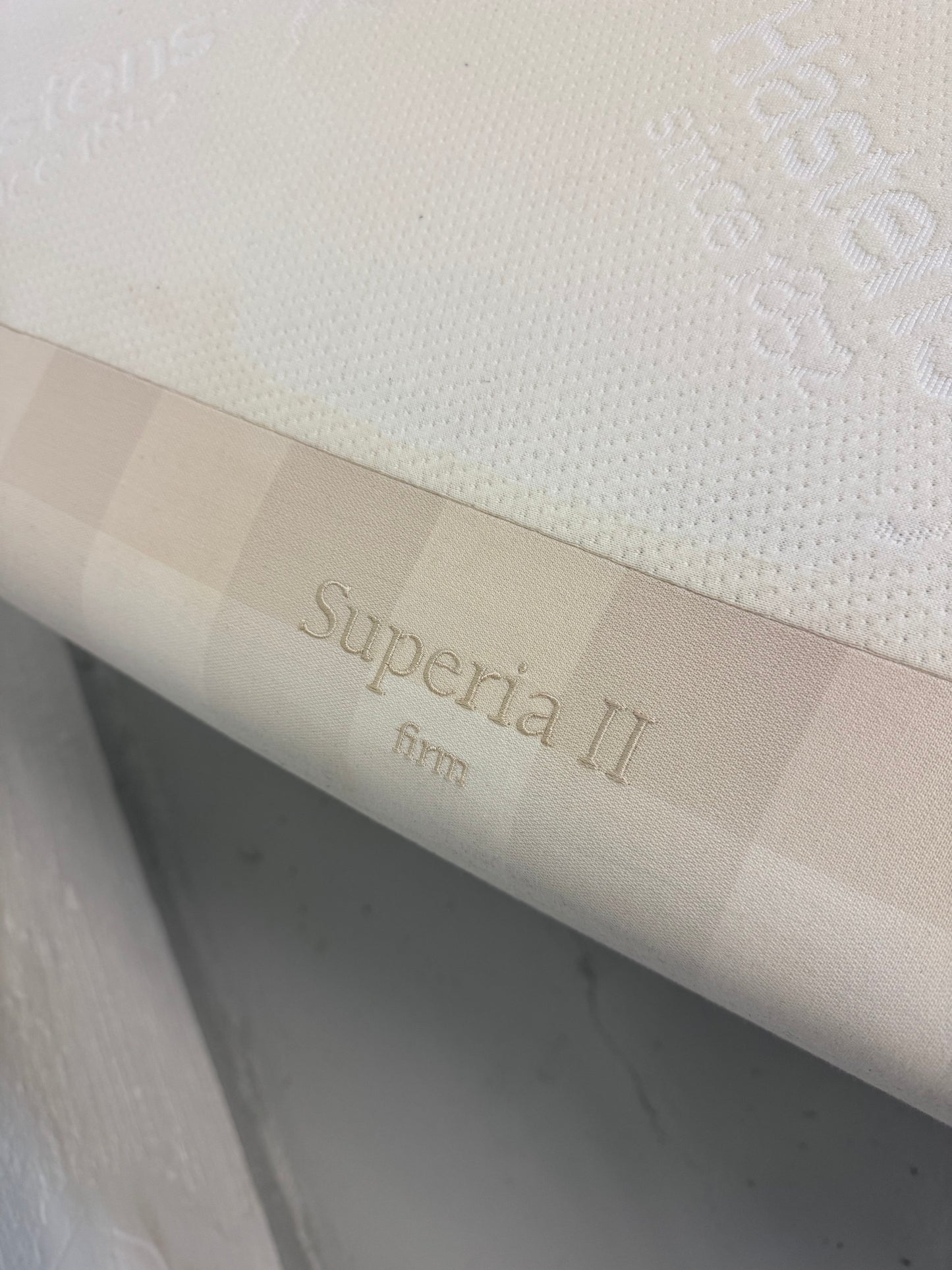 Hästens Superia 2 dobbeltseng – 180x210 cm (m. kvittering)