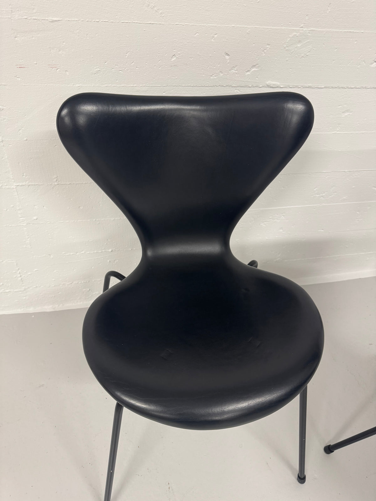 Arne Jacobsen ‘3107’ Fritz Hansen.