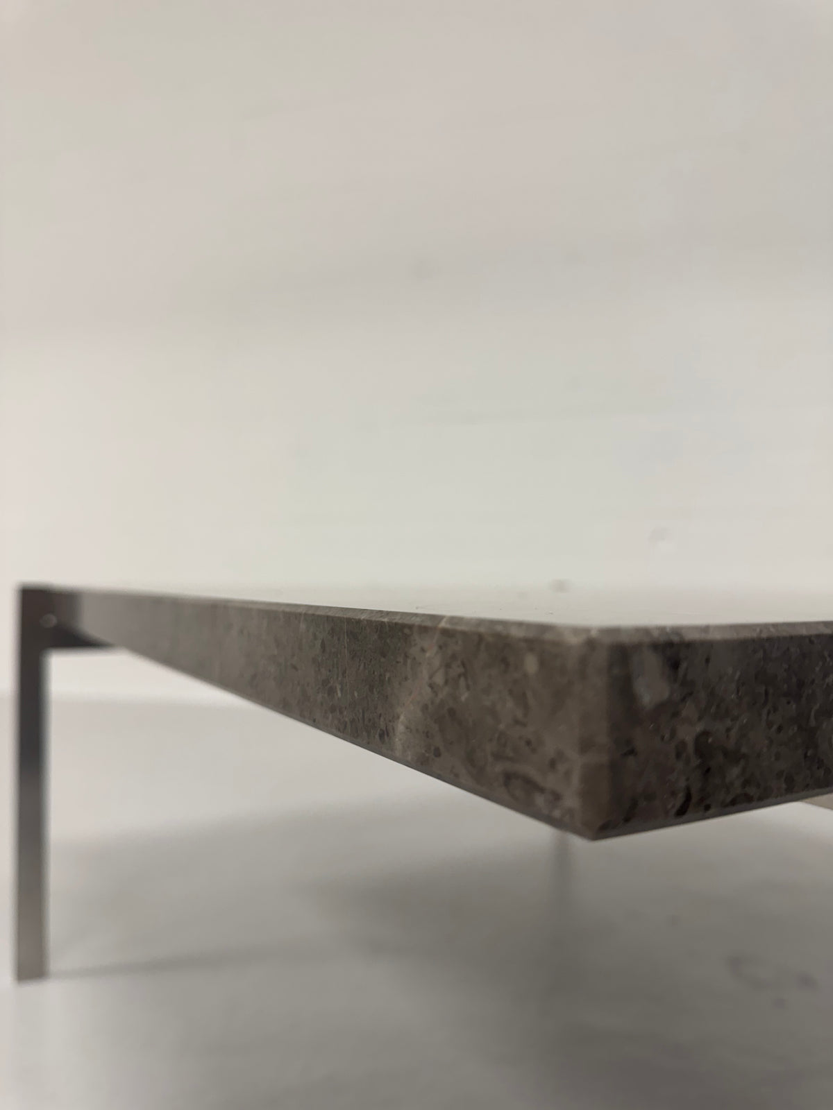 Poul Kjærholm ‘PK-61’ Fritz Hansen.