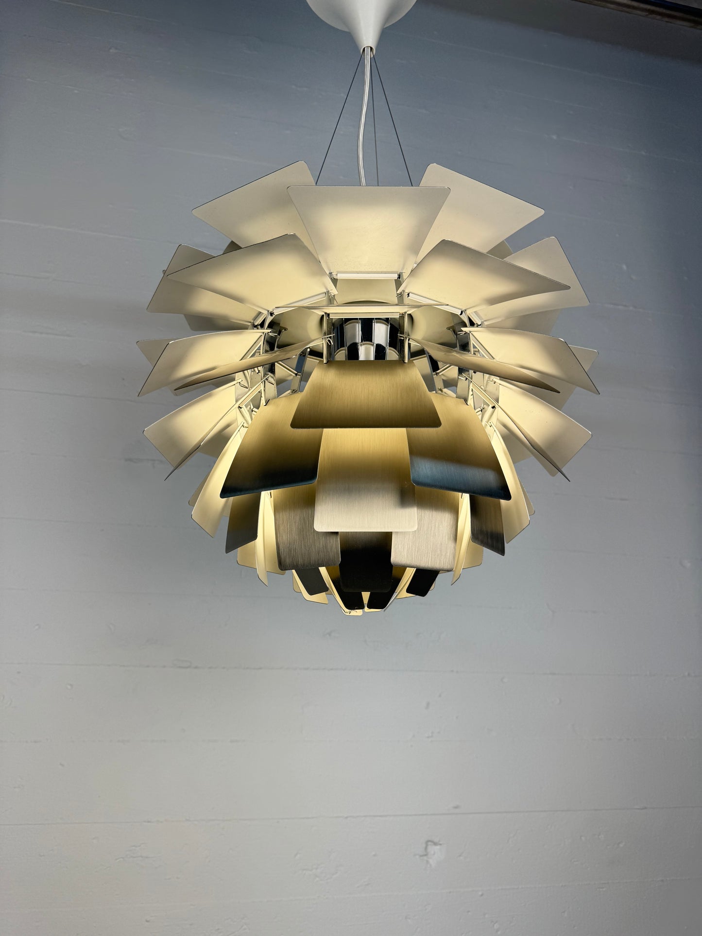 Poul Henningsen ‘Koglen’ Louis Poulsen.