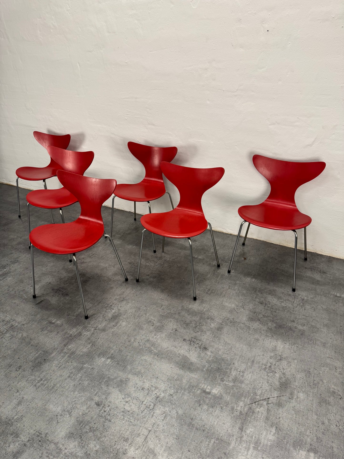 Sjælden, Arne Jacobsen ‘liljen/3109’ Fritz Hansen.