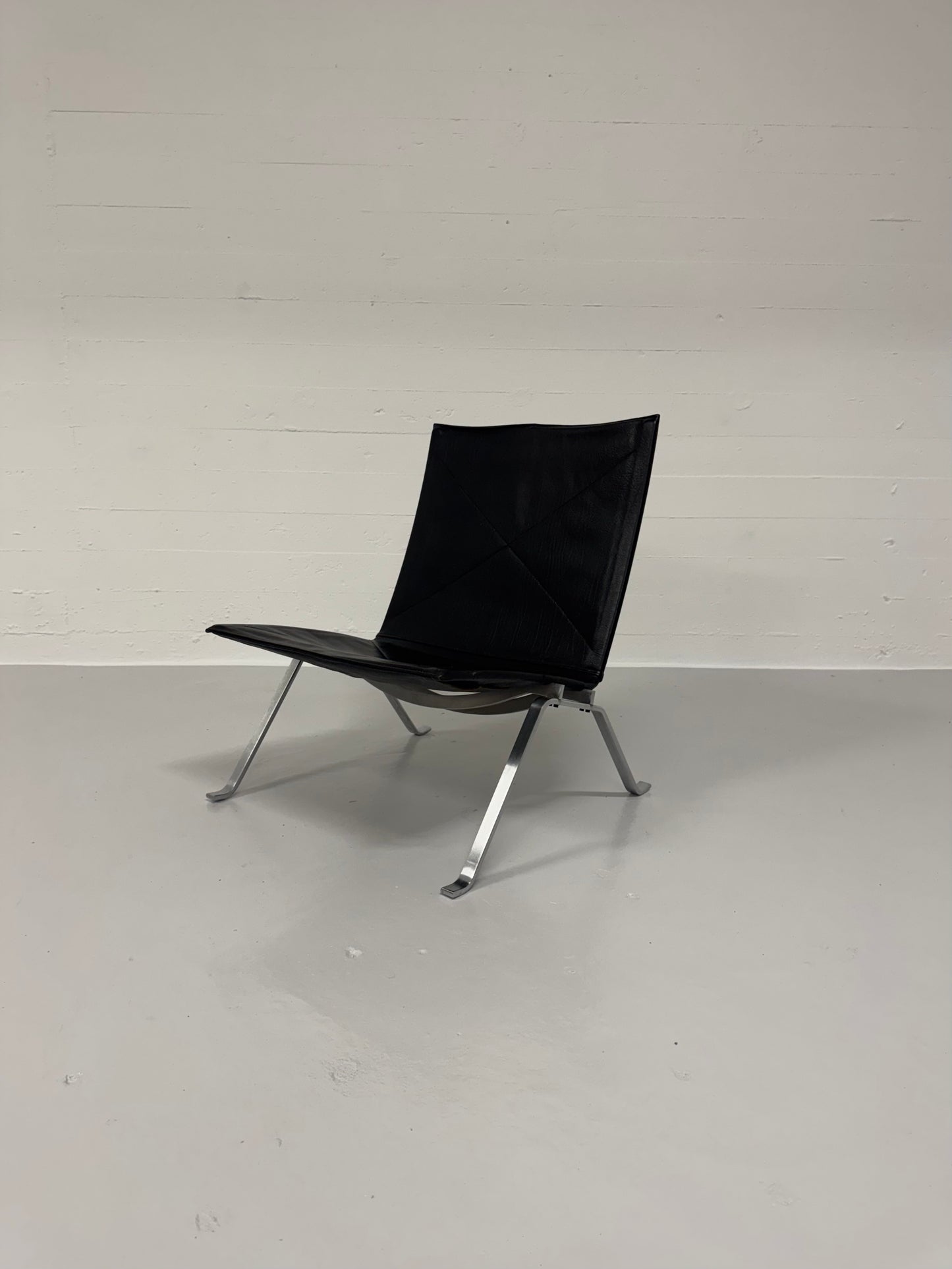 Poul Kjærholm ‘PK-22’ Fritz Hansen.