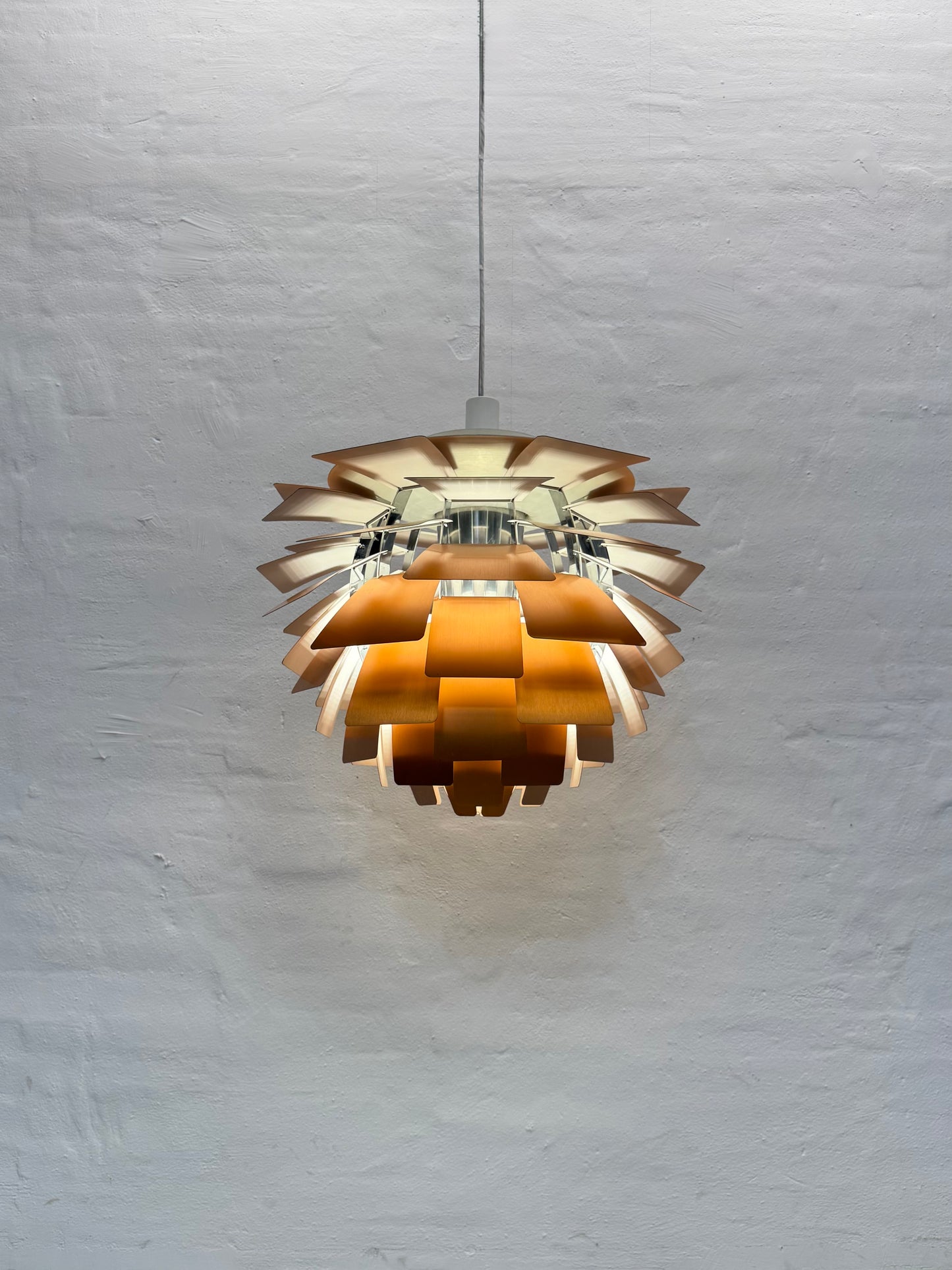 Ø60cm, Poul Henningsen ‘Koglen’ Louis Poulsen.