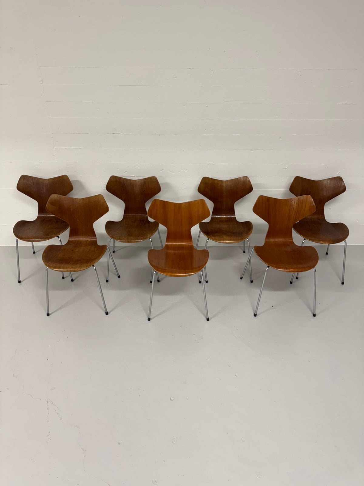 Arne Jacobsen ‘3130’ Fritz Hansen.