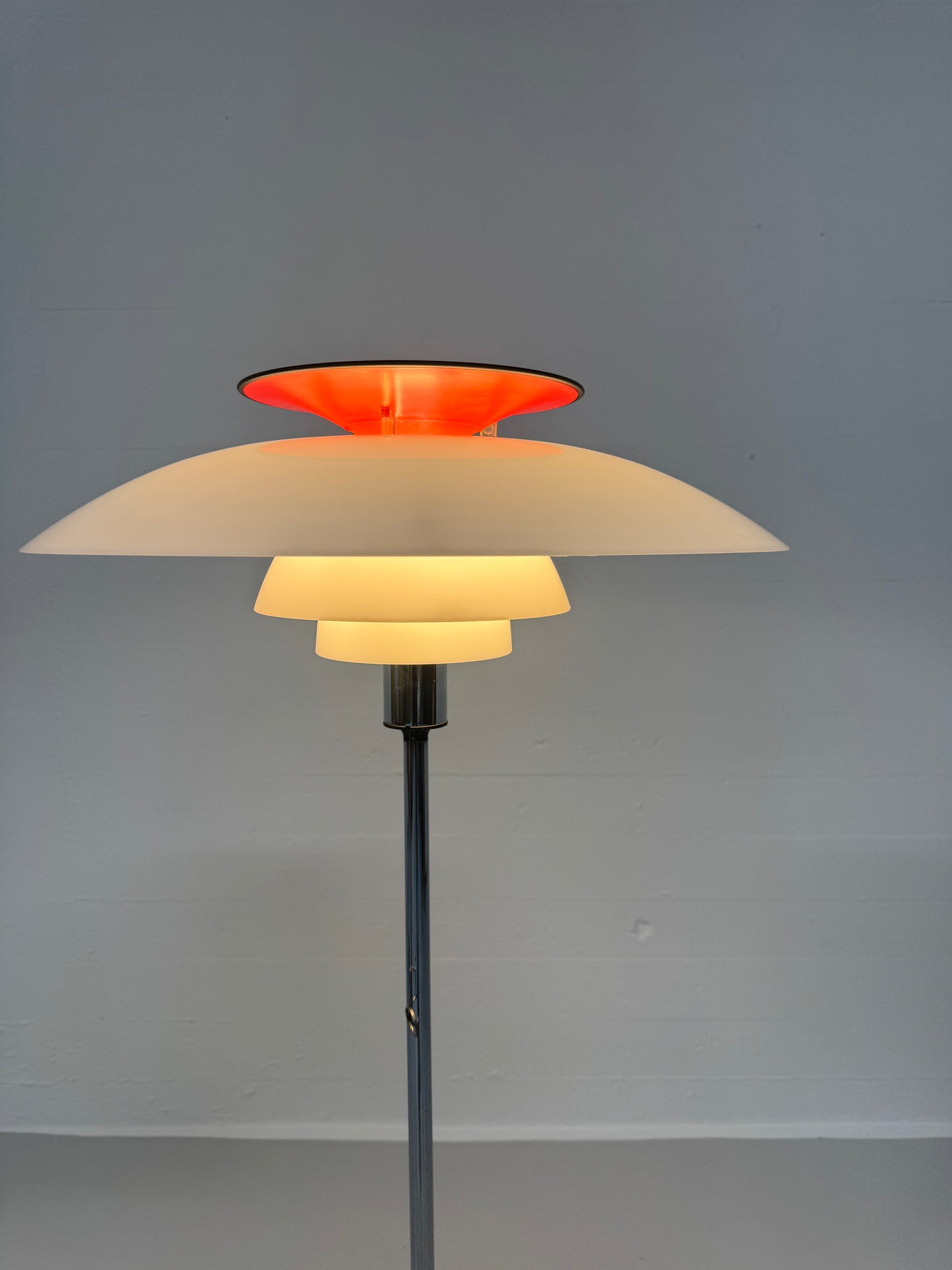 Poul Henningsen ‘PH80’ Louis Poulsen.