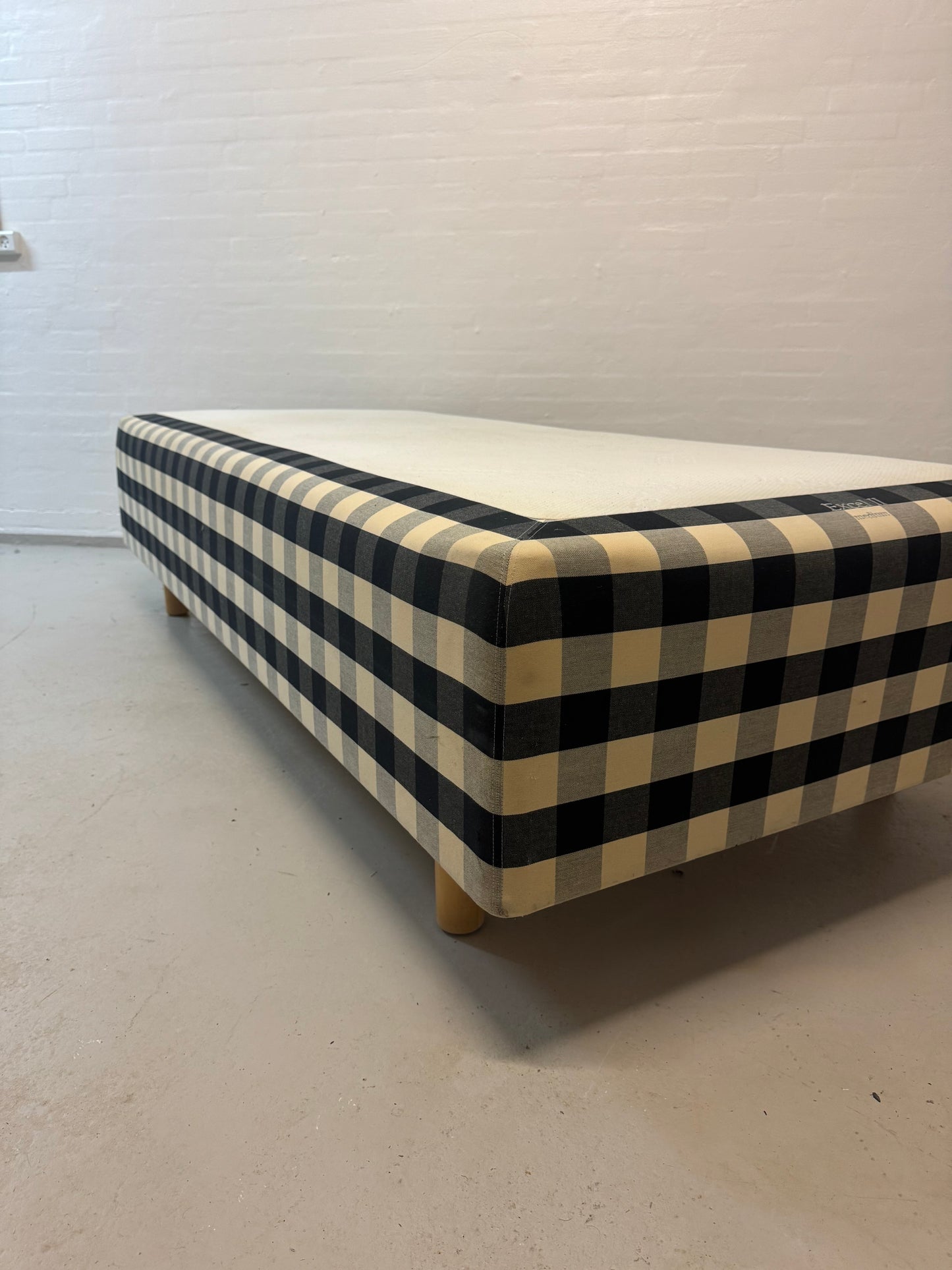 Hästens Excel 2 enkeltseng – 90x200 cm