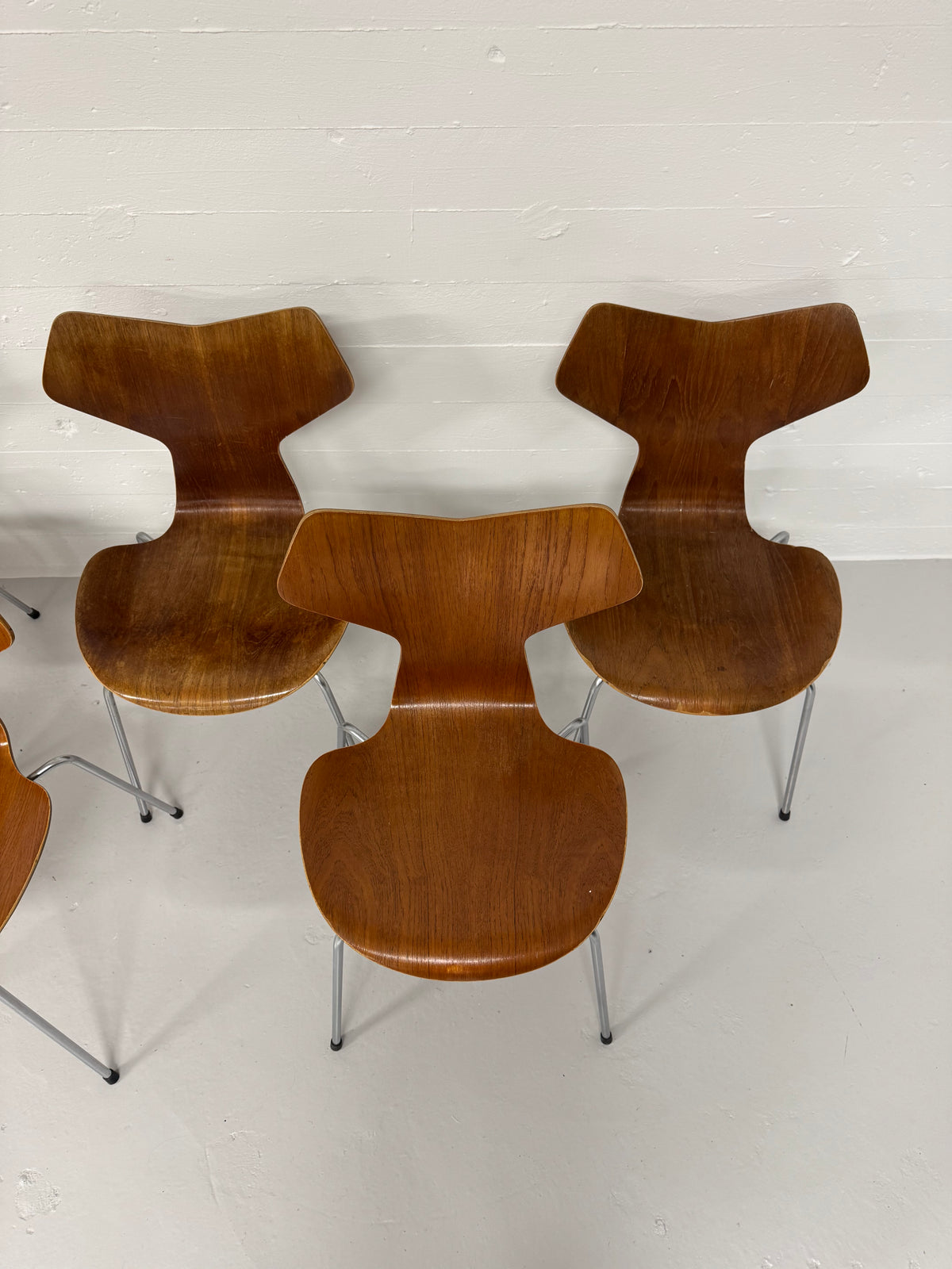 Arne Jacobsen ‘3130’ Fritz Hansen.