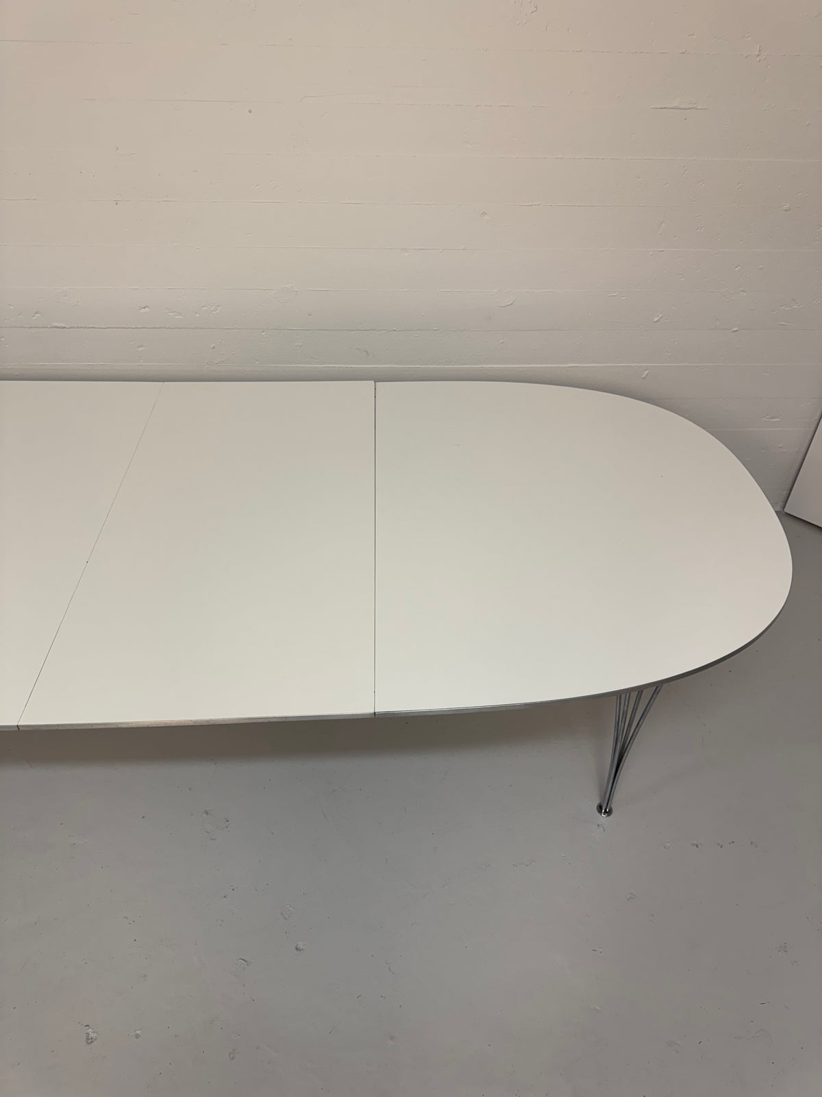 Piet Hein ‘Superellipse’ Fritz Hansen.