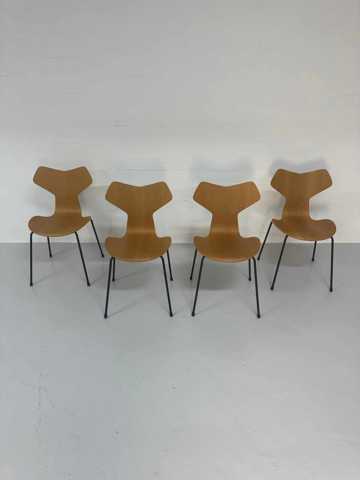 Arne Jacobsen ‘3130’ Fritz Hansen.