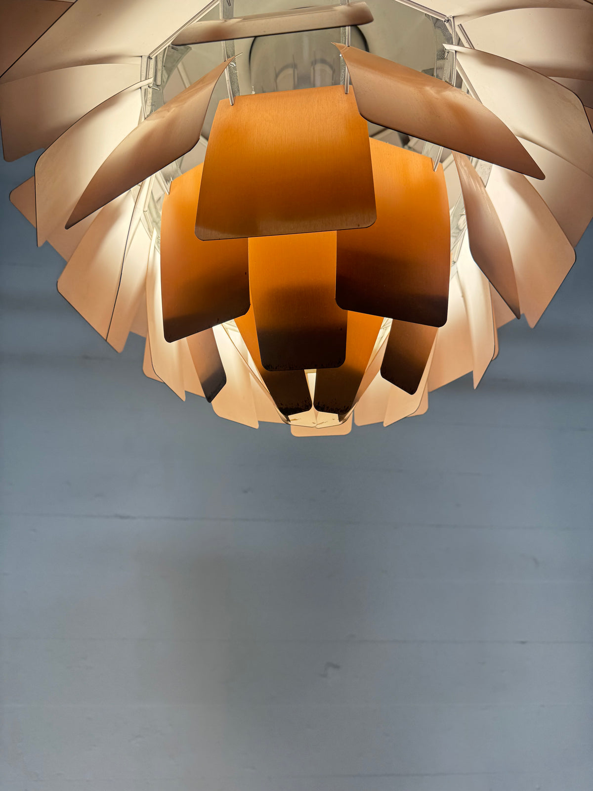 Poul Henningsen ‘Koglen’ Louis Poulsen.