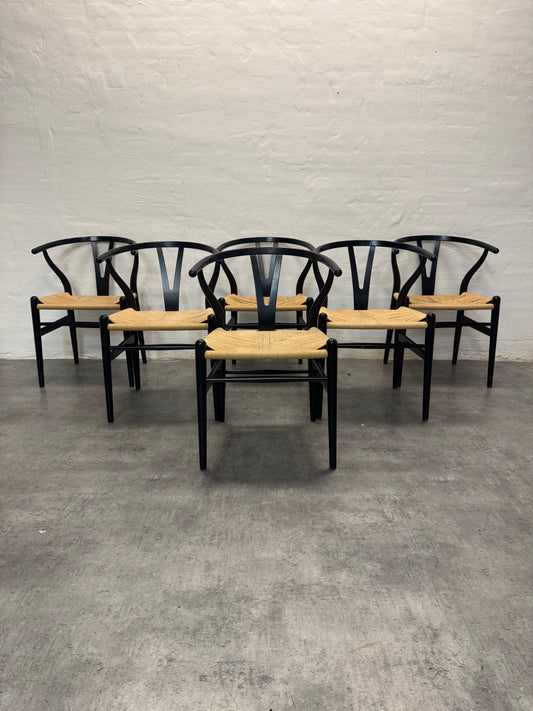 Hans J. Wegner ‘CH-24’ Carl Hansen & Søn.
