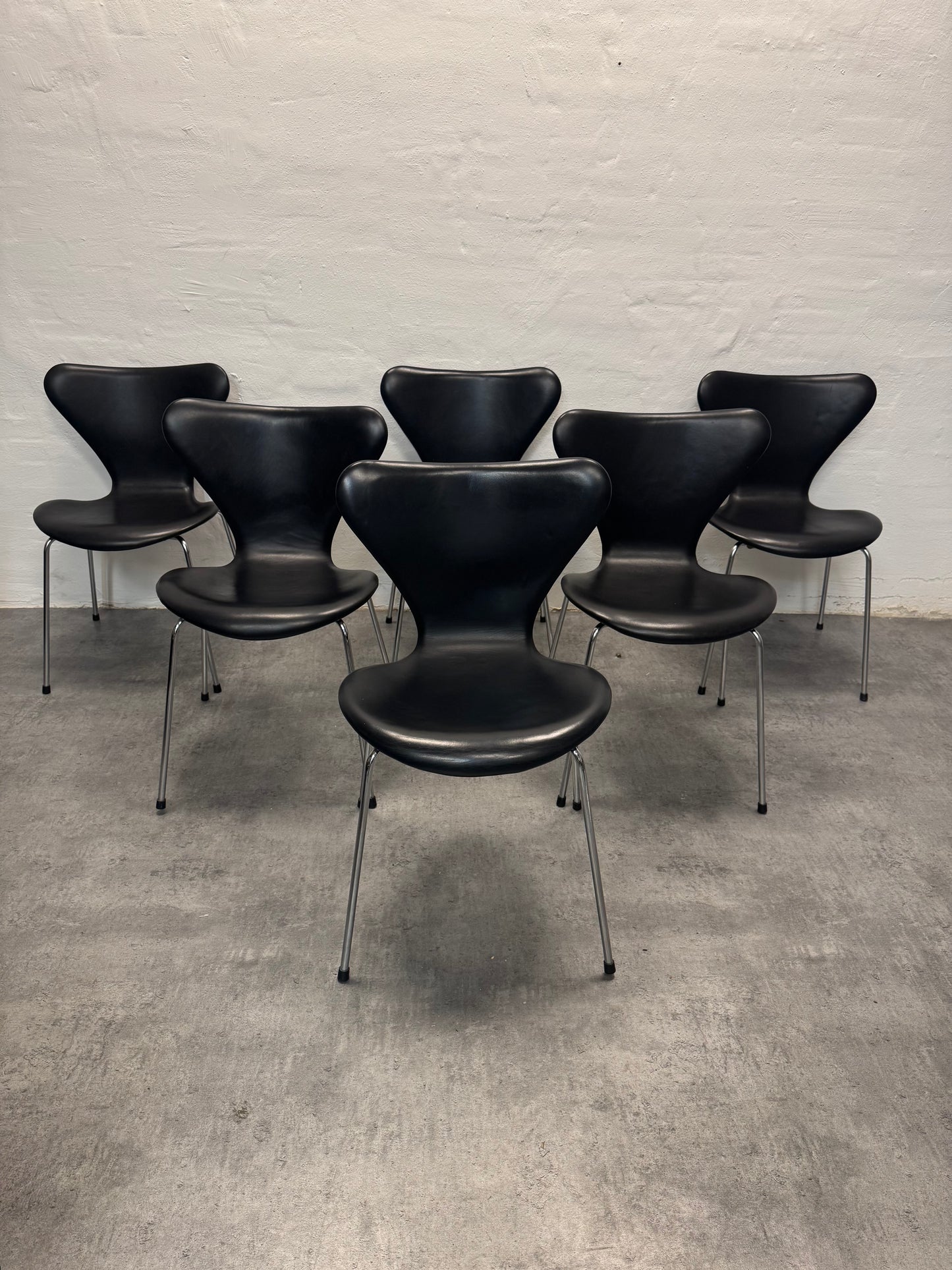 Arne Jacobsen ‘Syveren/3107’ Fritz Hansen.
