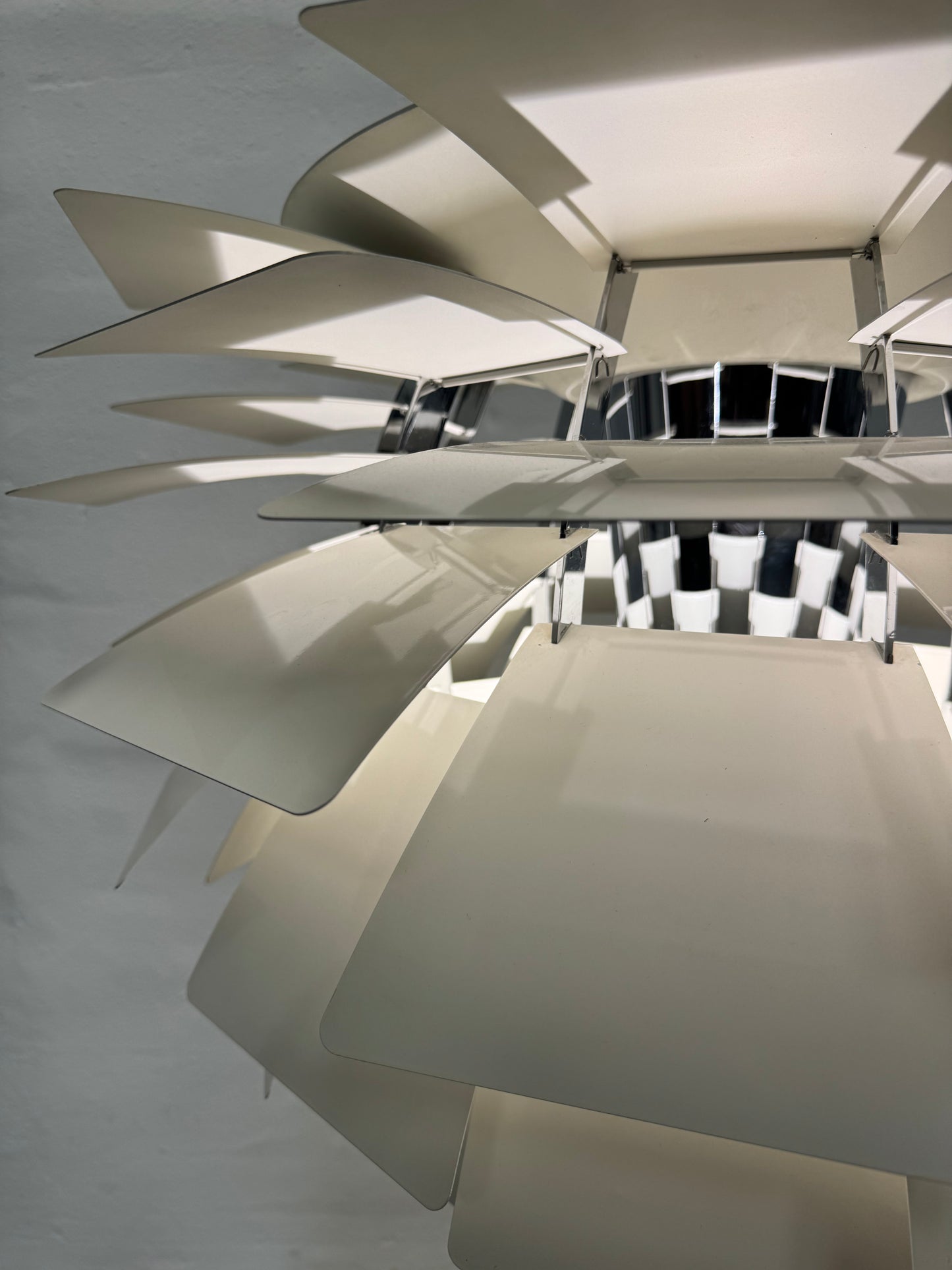 Poul Henningsen ‘Koglen’ Ø72 cm, hvid.
